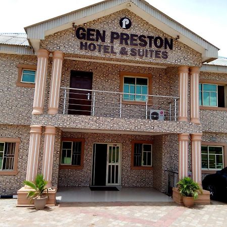 Gen-Preston Hotel&Suites Papalanto Exterior foto